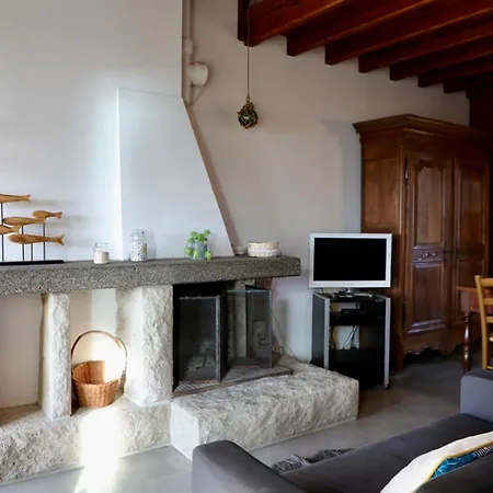 Beachfront In Casa de Férias Barneville-Carteret